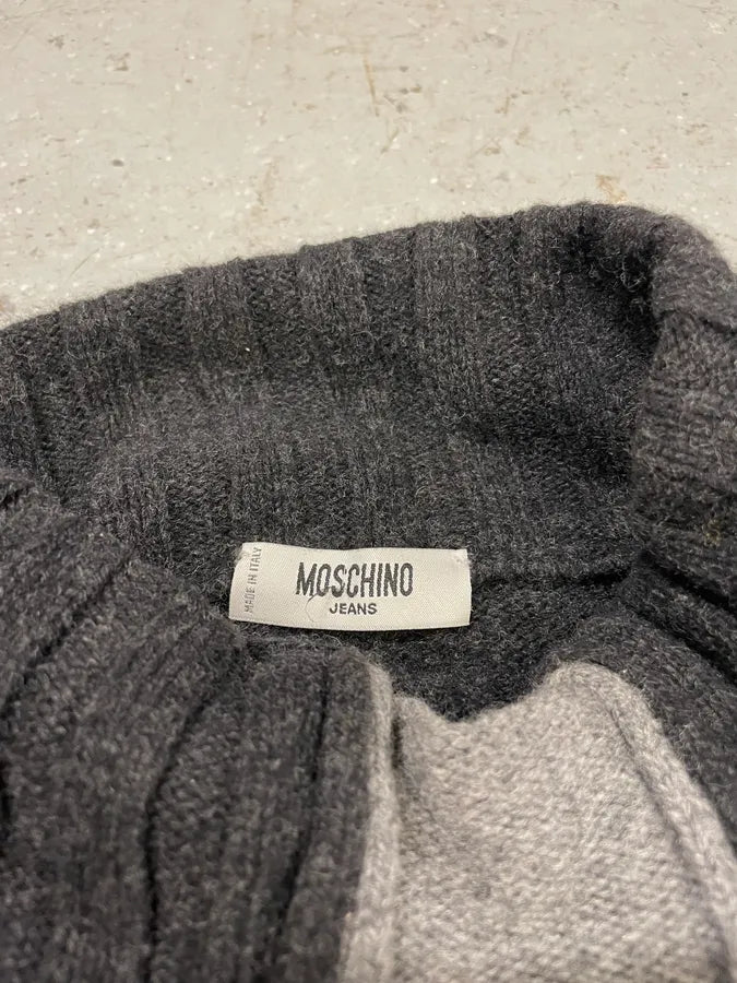 2000s Moschino Turtle Neck V Orange Black Wool Sweater (M) 7
