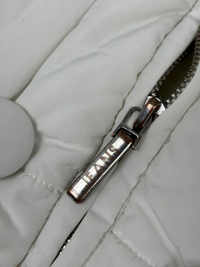 2000s Moschino White Cozy Puffer Jacket bYuismK 10