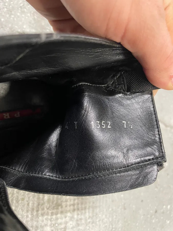 2000s Prada Ankle Black Strap Leather Boots (41.5eu/us8) JqewfLk 10
