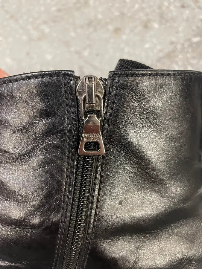 2000s Prada Ankle Black Strap Leather Boots (41.5eu/us8) JqewfLk 7
