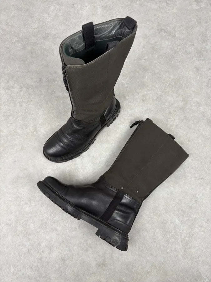 2000s Prada Beige & Black Leather High Boots rCPmsyI 6