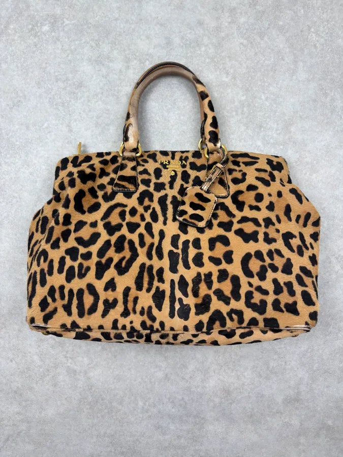 2000s Prada Beige Calf Hair Leopard Print Handle Bag coJQwrz 4