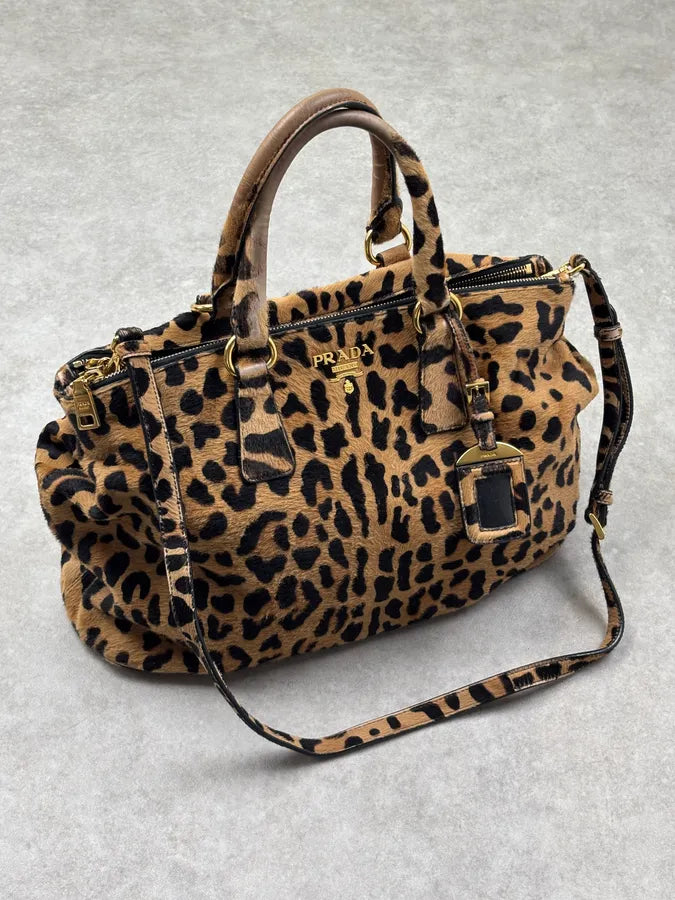 2000s Prada Beige Calf Hair Leopard Print Handle Bag coJQwrz 0