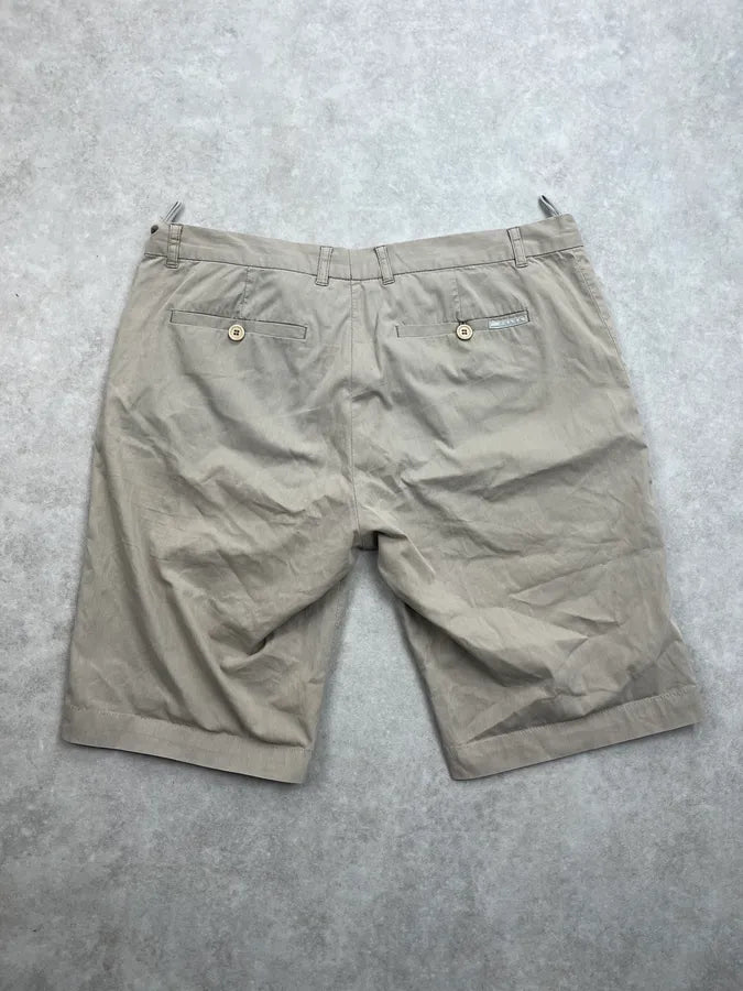 2000s Prada Beige Classic Shorts jzdqYna 6