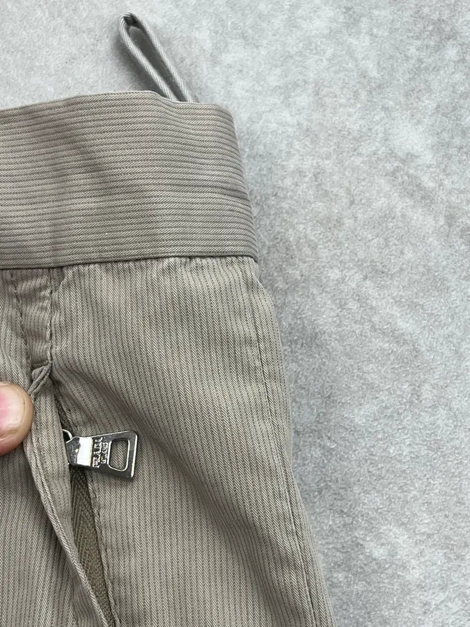 2000s Prada Beige Classic Shorts jzdqYna 9