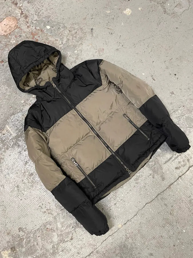 2000s Prada Black & Beige Hooded Lina Rossa Puffer Jacket axzfmhW 1