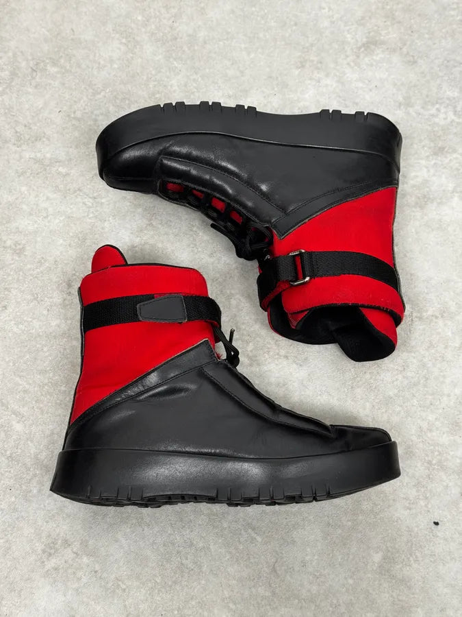 2000s Prada Black & Red Leather High Boots EkpBNAR 1