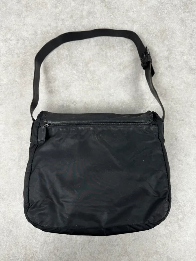2000s Prada Black Buckles Nylon & Leather Messenger Bag GqyaMZx 2