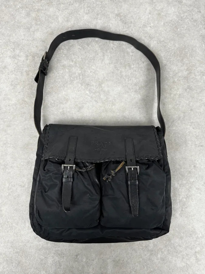 2000s Prada Black Buckles Nylon & Leather Messenger Bag GqyaMZx 0