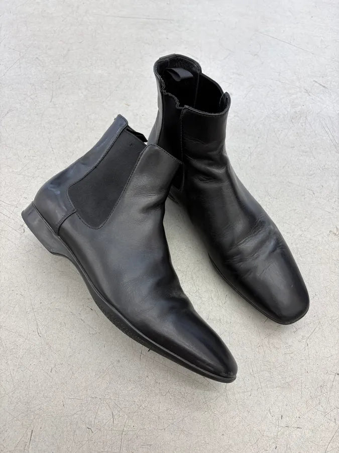 2000s Prada Minimalist Black Chelsea Leather Boots YaQBKSI 4
