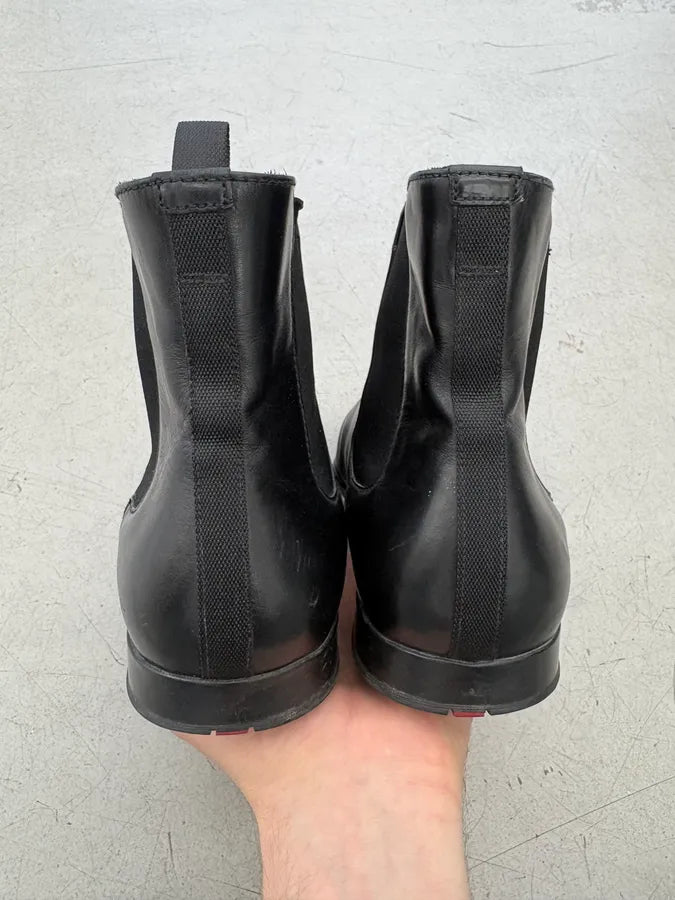 2000s Prada Minimalist Black Chelsea Leather Boots YaQBKSI 6