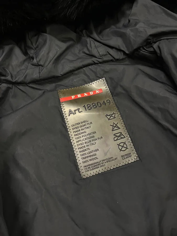 2000s Prada Black Goat Fur Jacket  YGWFNYi 12