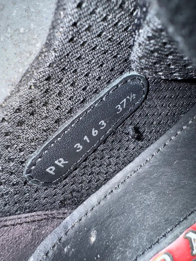 2000s Prada Black Green America’s Cup Leather Sneakers (38.5eu/us6) 6