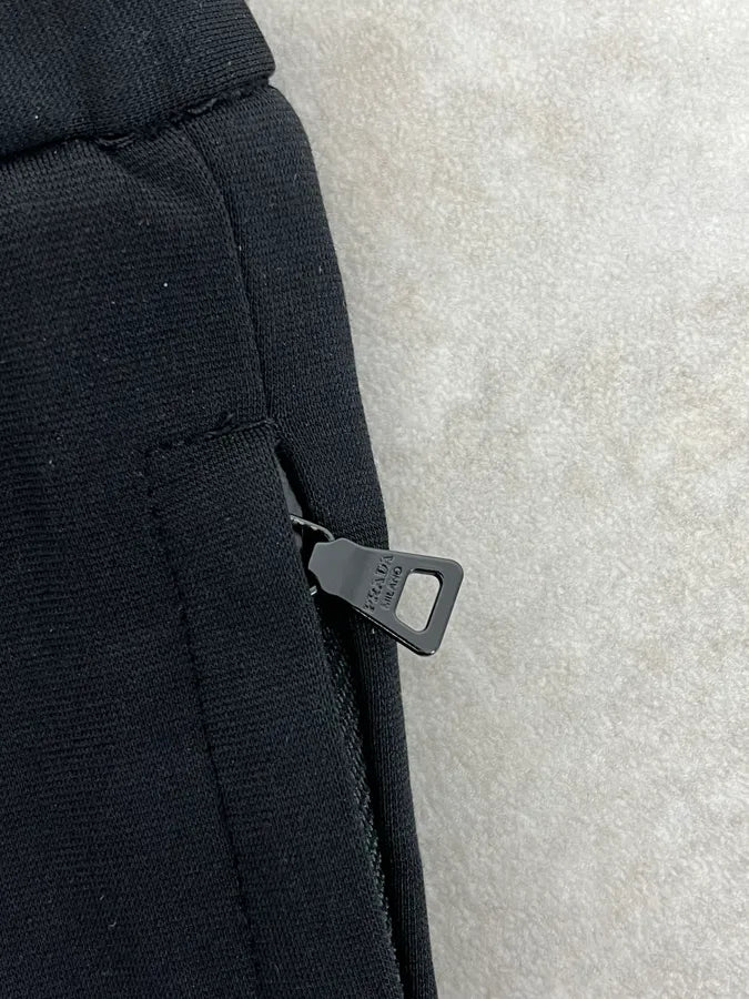 AW2007 Prada Black Cozy Joggers Pants QSYkhUK 8