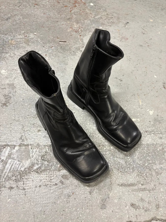 2000s Prada Black Leather Ankle Boots (39.5eu/us6.5) MZtoNWm 3
