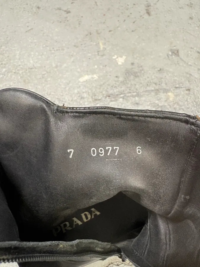 2000s Prada Black Leather Ankle Boots (39.5eu/us6.5) MZtoNWm 8