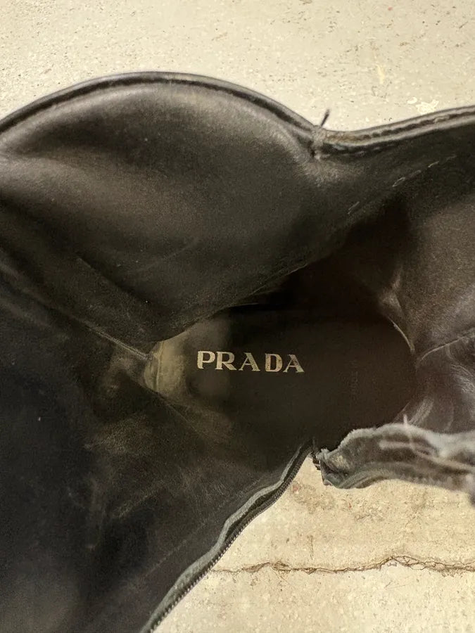 2000s Prada Black Leather Ankle Boots (39.5eu/us6.5) MZtoNWm 9