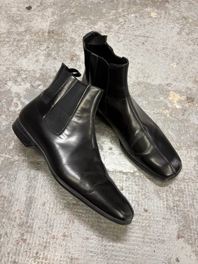 2000s Prada Black Leather Boots MGNgBDA 4
