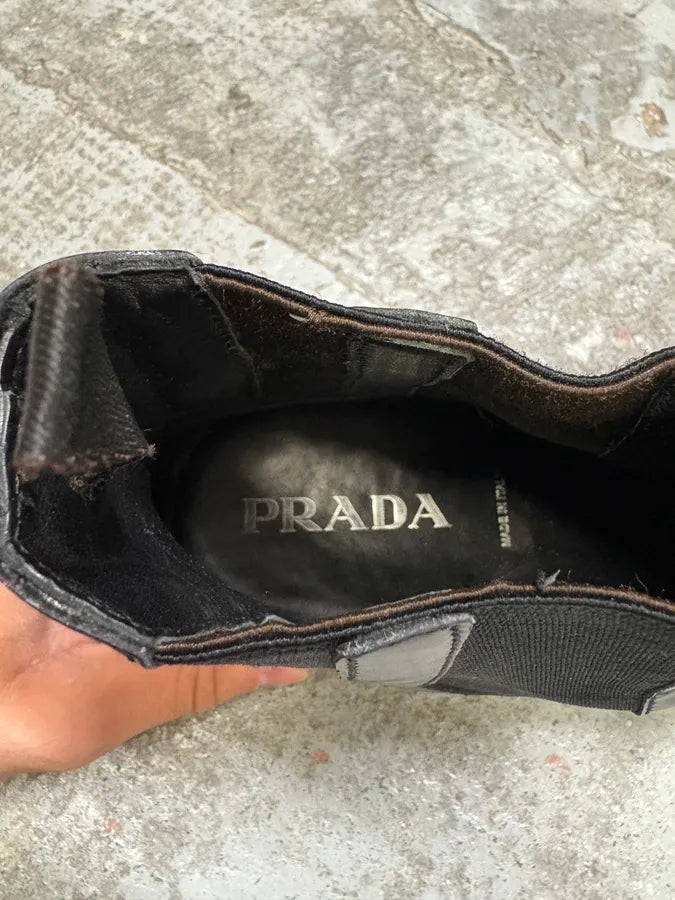 2000s Prada Black Leather Boots MGNgBDA 8