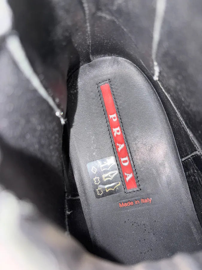 2000s Prada Black Leather Chelsea Boots XYvApgp 11