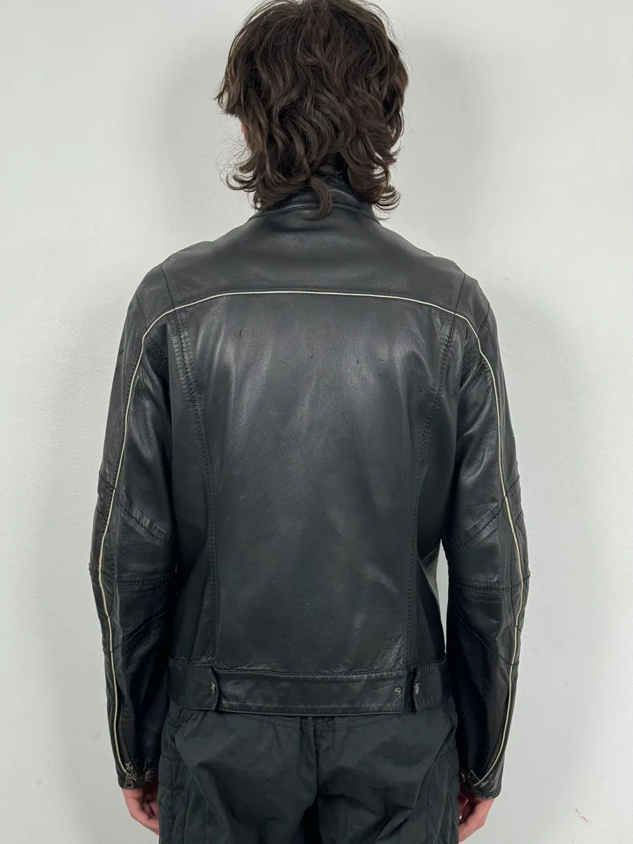 2000s Prada Black Leather Lips Biker Jacket XXpPuNr 2