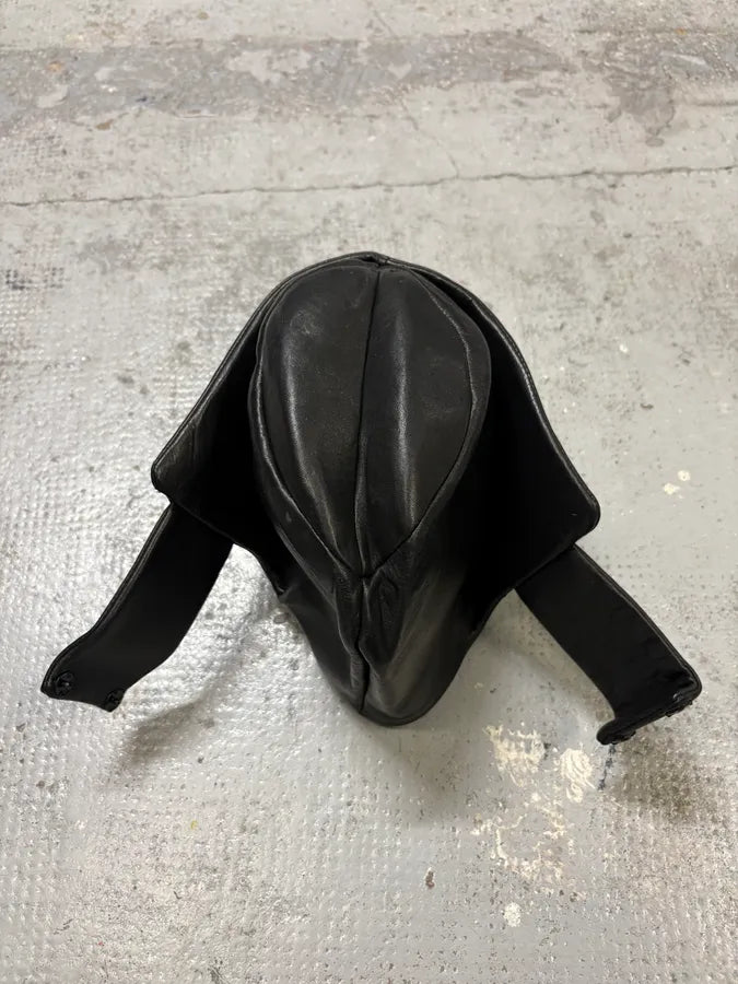 2000s Prada Black Leather Structured Hat tfthgVw 4