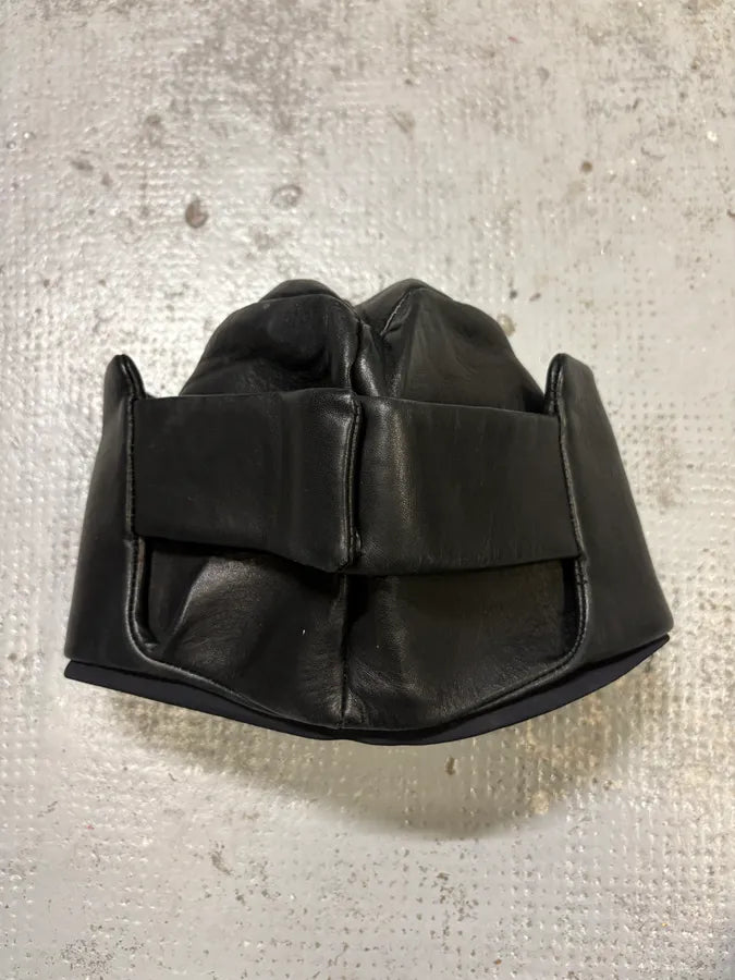 2000s Prada Black Leather Structured Hat tfthgVw 5