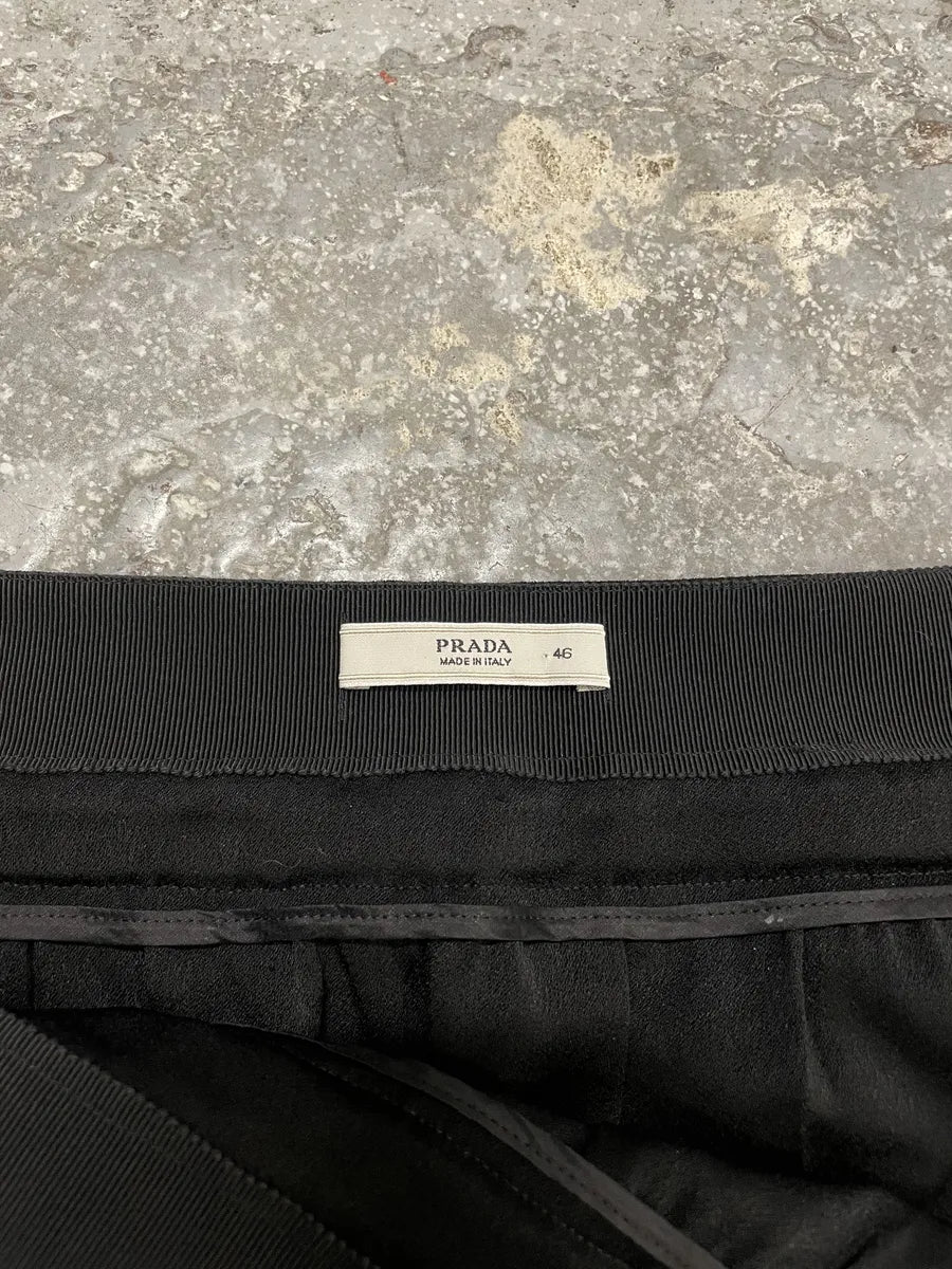 2000s Prada Black Minimalist Skirt (S/M) 7