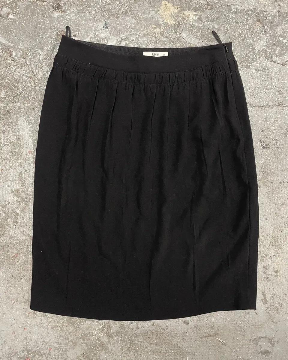 2000s Prada Black Minimalist Skirt (S/M) 4