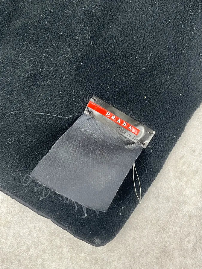 2000s Prada Black Nylon Warm Scarf gVkRxyB 5