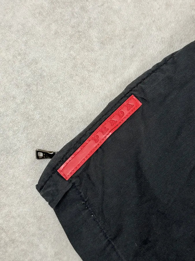 2000s Prada Black Linea Rossa Nylon Zip Pants ZlgYusa 9