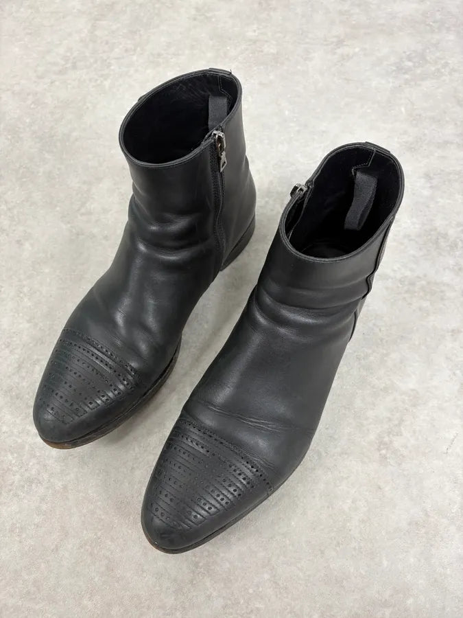 2000s Prada Black Perforated Leather Ankle Boots jAVPrZZ 2