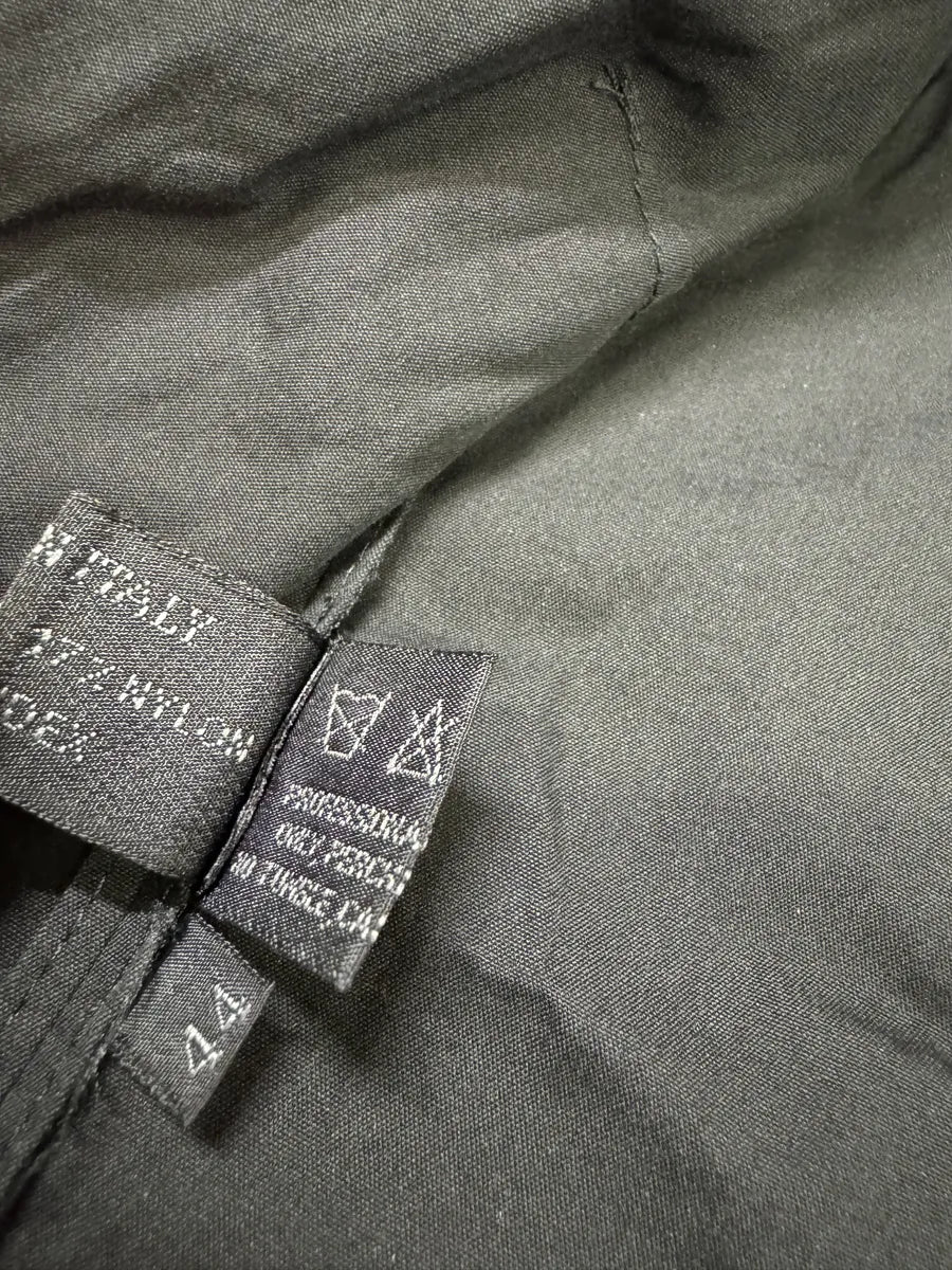 2000s Prada Black Sleeveless Minimalist Shirt cwxIHpk 4