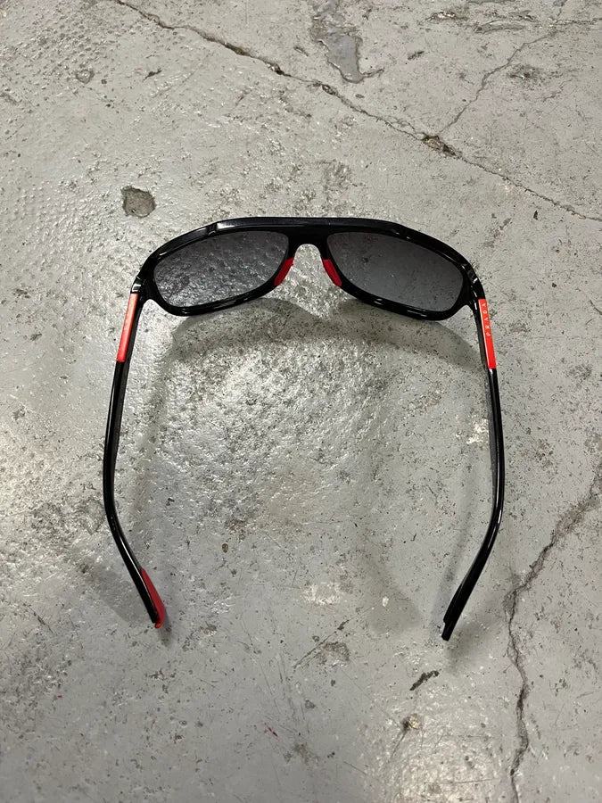 2000s Prada Black Sunglasses YhkEaNX 4