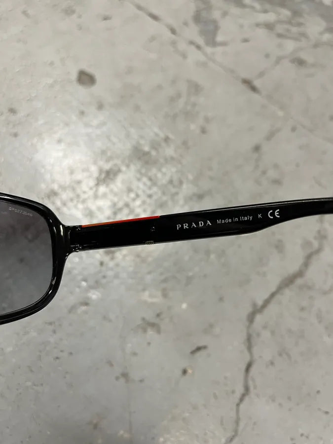 2000s Prada Black Sunglasses YhkEaNX 5