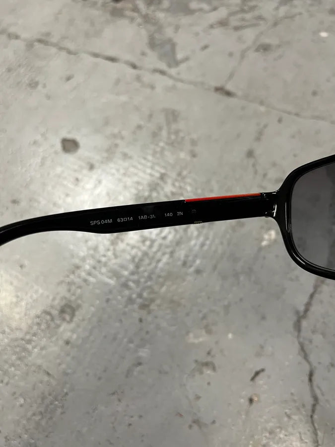 2000s Prada Black Sunglasses YhkEaNX 6
