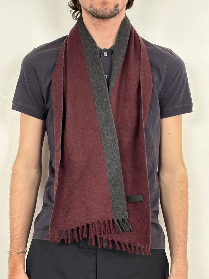 2000s Prada Bordeaux & Grey Cashmere Scarf IzTKdpV 1