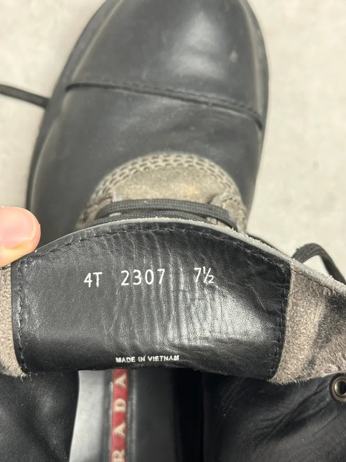 2000s Prada Brown Suede & Black Leather Combat Boots GAMRgRr 8