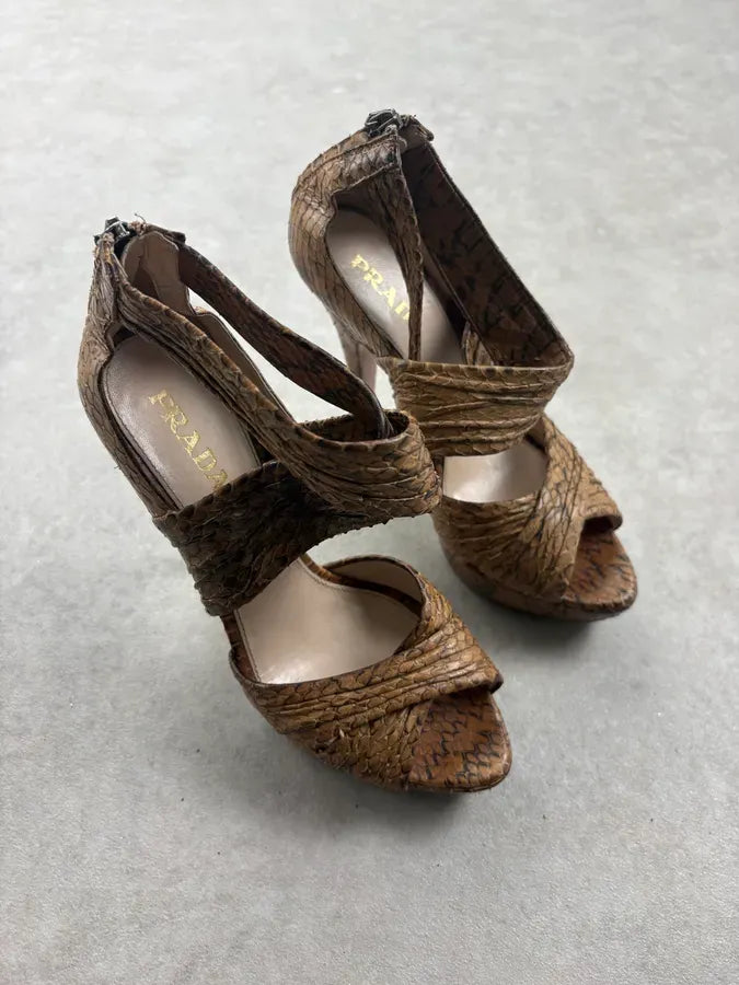 2000s Prada Camel Python Leather Heels XwTOQUX 3