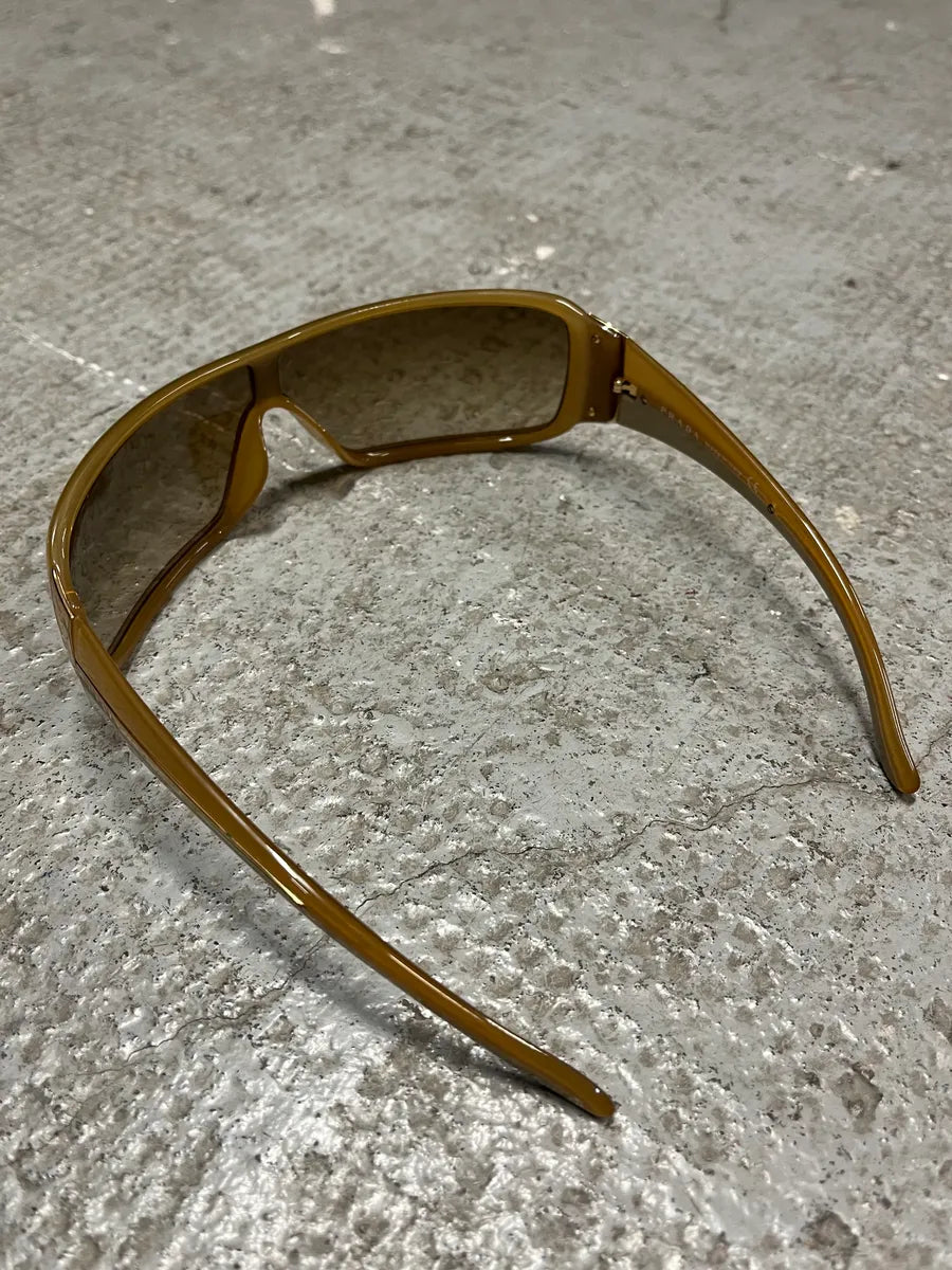2000s Prada Camel Sunglasses (OS) UVUIAwZ 4