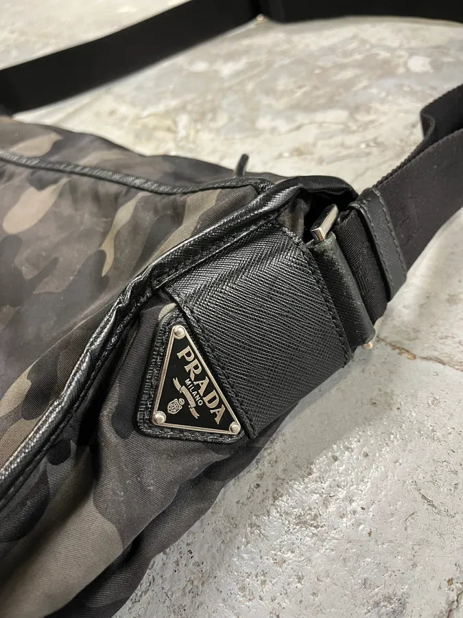 2000s Prada Camo Messenger Shoulder Bag jxZiwVa 3
