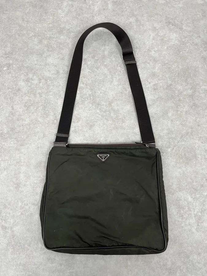 2000s Prada Dark Khaki Nylon Shoulder Bag XlAzkaS 2