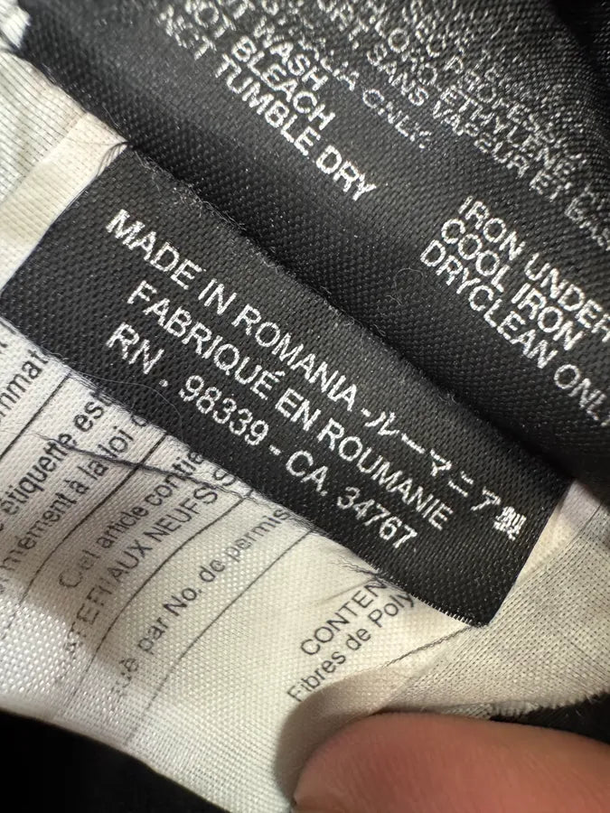 2000s Prada Gore-Tex Black Black Nylon Jacket (M) 9