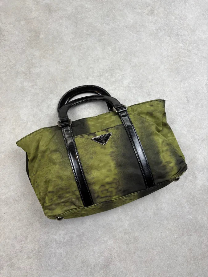 AW2004 Prada Tessuto Nylon Green Forest Cyber Shoulder Bag PgutsWj 7