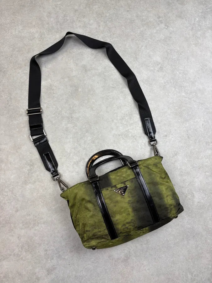 AW2004 Prada Tessuto Nylon Green Forest Cyber Shoulder Bag PgutsWj 4