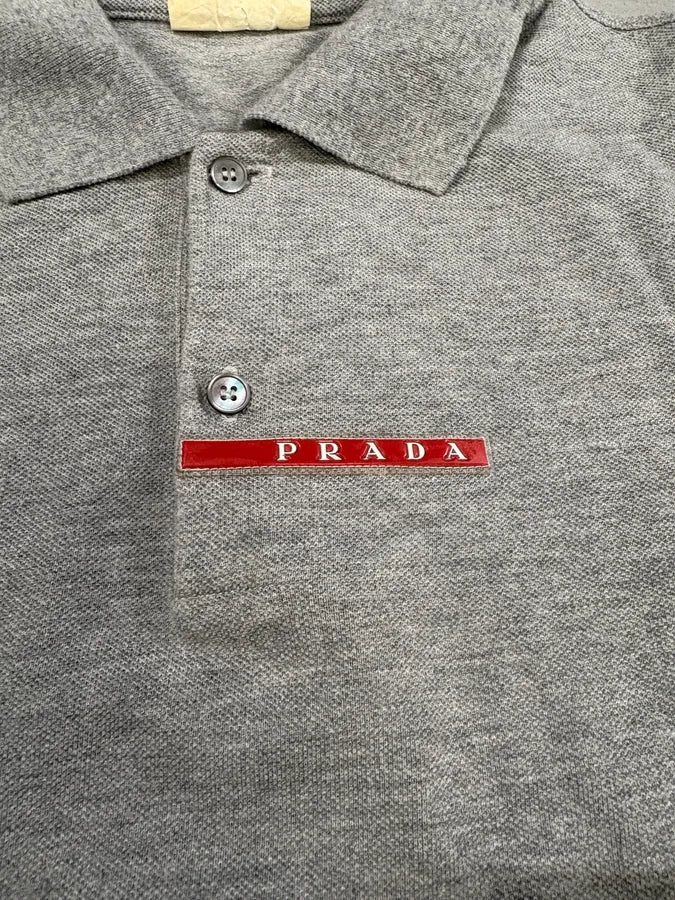2000s Prada Grey Linea Rossa Polo Shirt – Dolce Vita Hub 2000s Prada Grey Linea Rossa Polo Shirt – Dolce Vita Hub