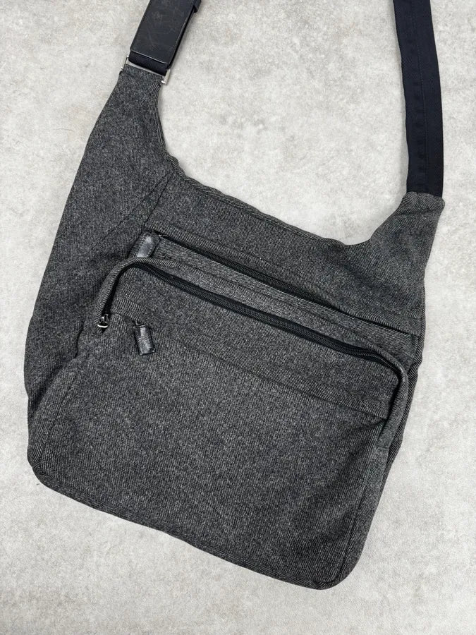 FW2000 Prada Grey Wool Technical Wool Crossbody Bag DpHFhyL 4