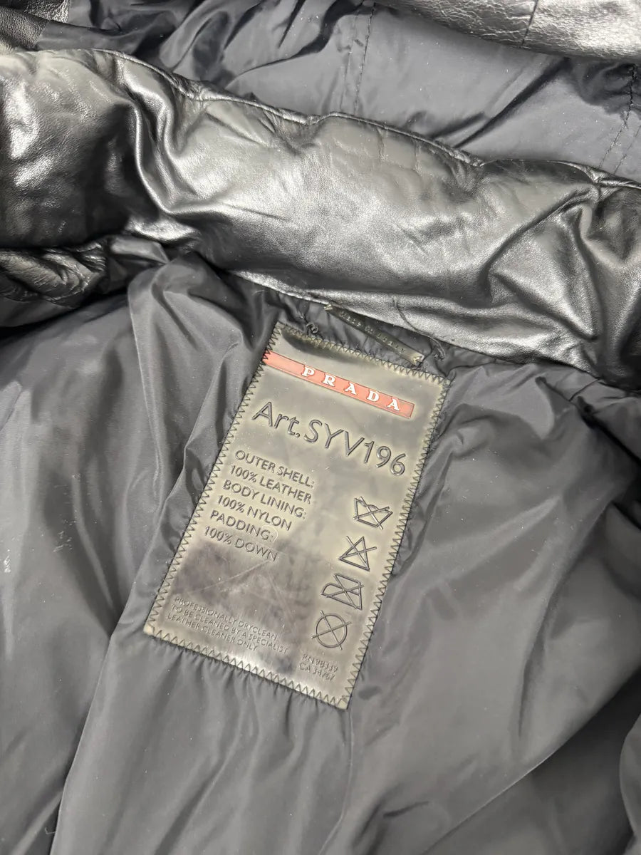 2000s Prada Hooded Black Leather Bomber Puffer Jacket sEvUULf 8