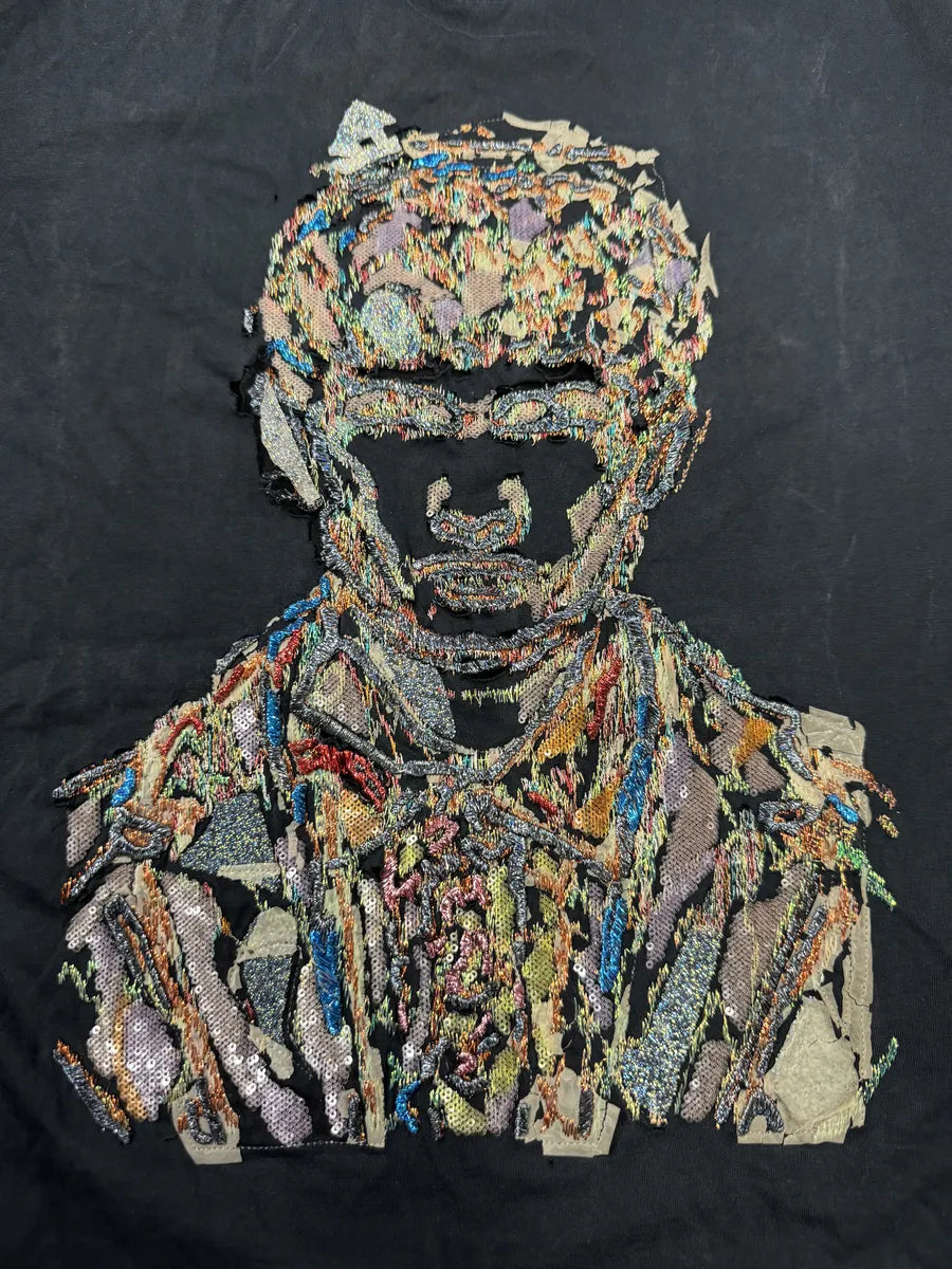 2000s Prada Human Embroidered Black T-Shirt LBJcvhF 4