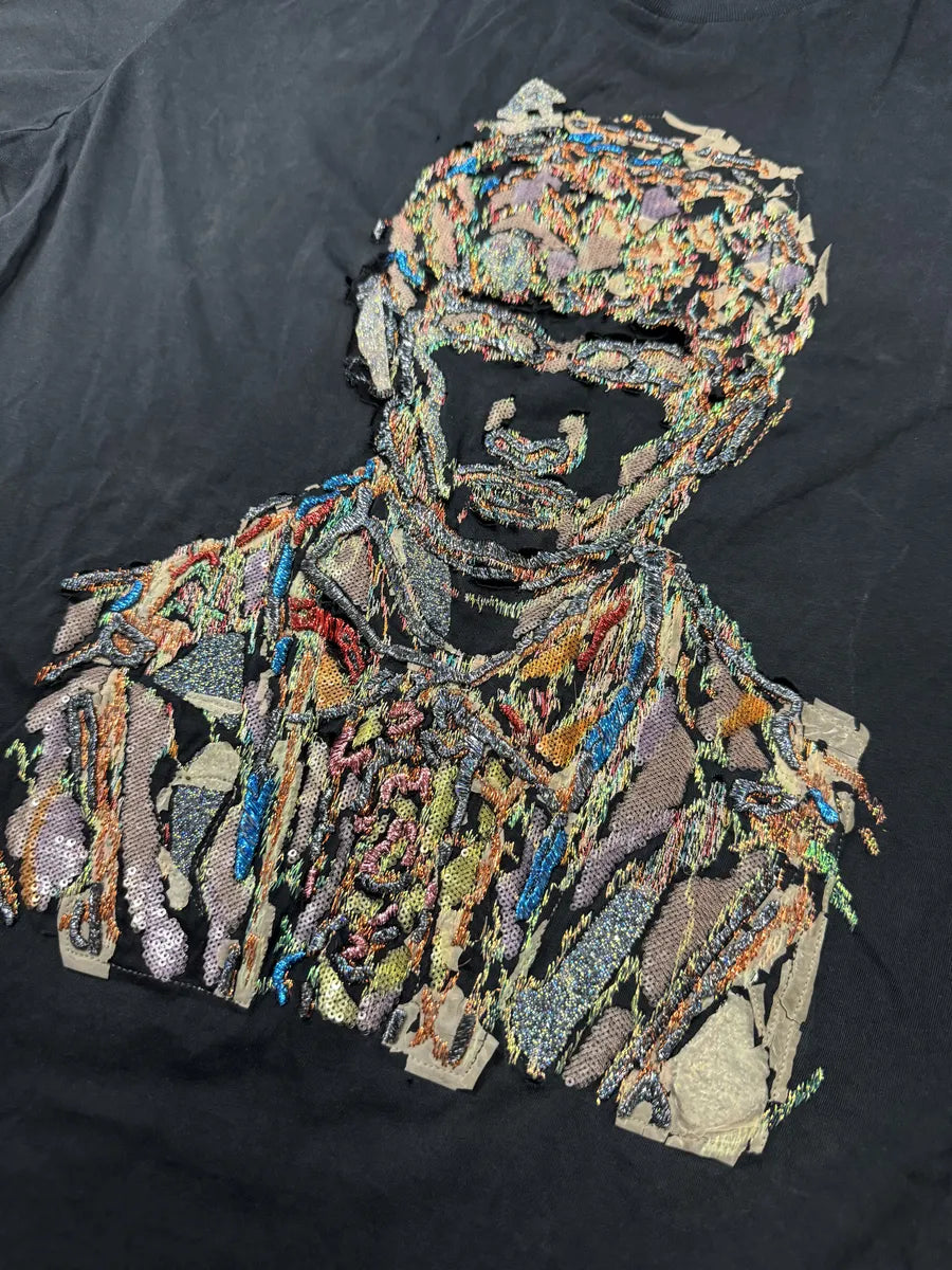 2000s Prada Human Embroidered Black T-Shirt LBJcvhF 7